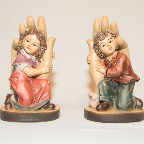 schützende Hände Mädchen und Junge, 2er-Set