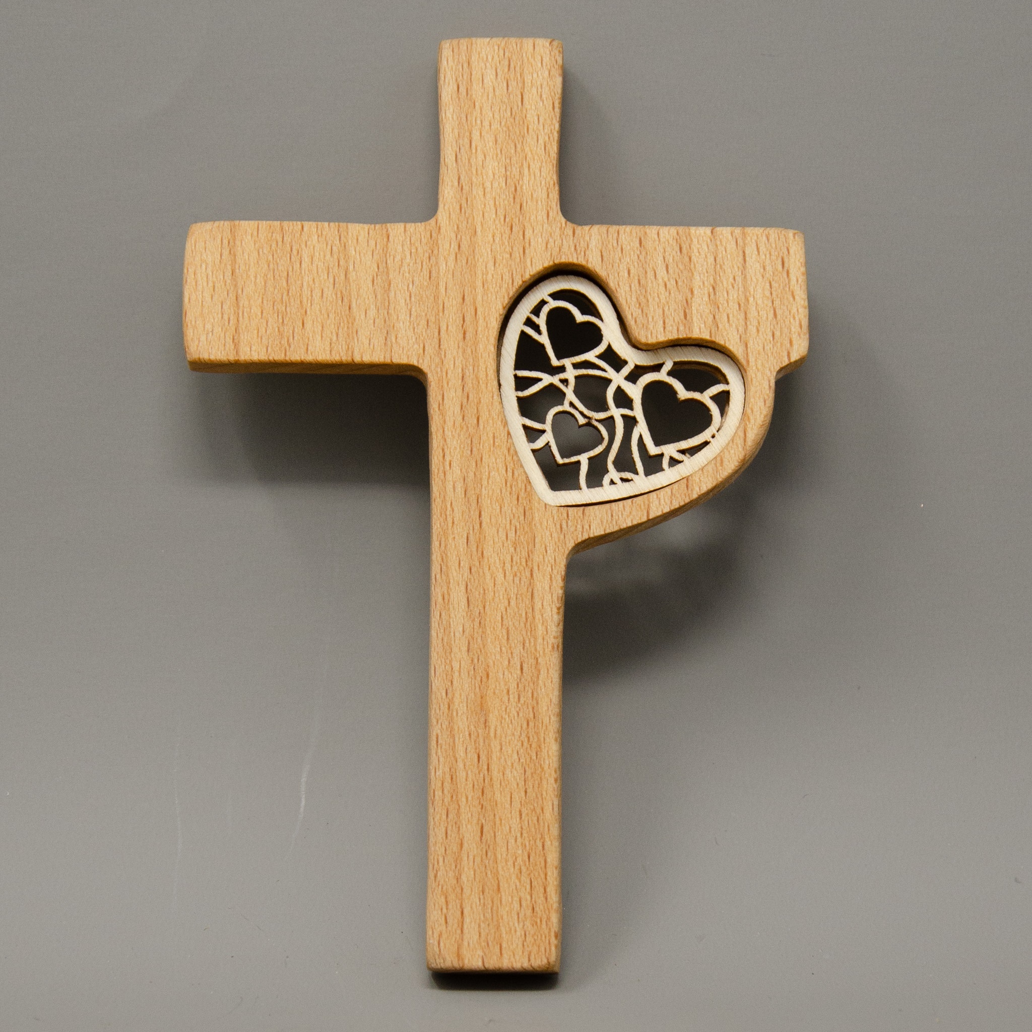 Kreuz mit Herz